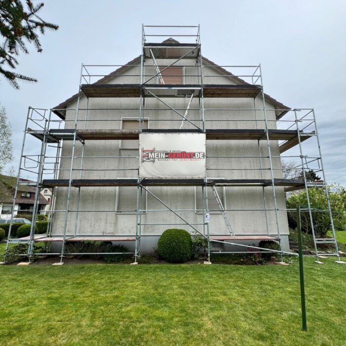 Gerüst an Privathaus Fassade